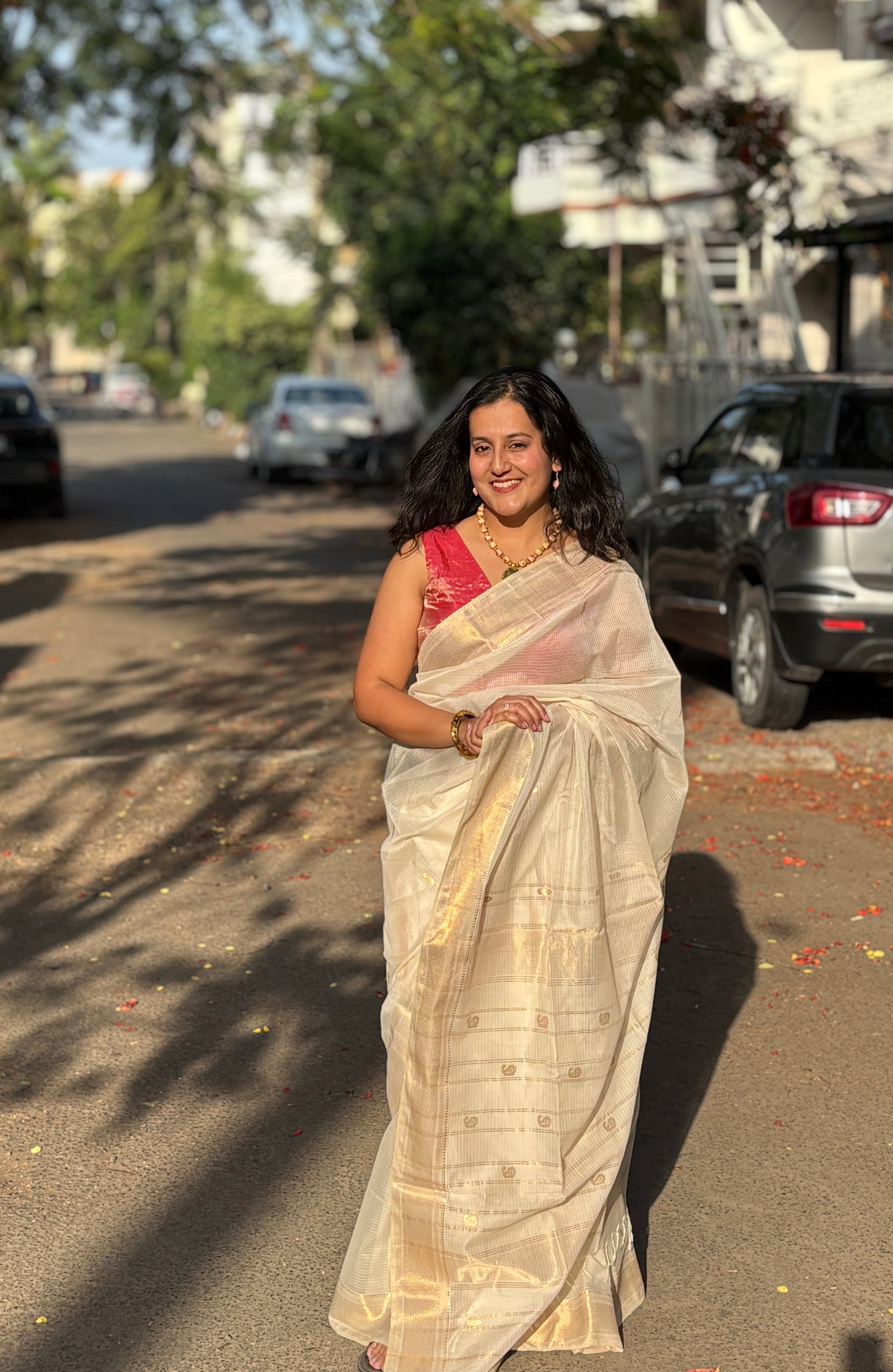 Handwoven Ivory Maheshwari Silk-Cotton Saree with Gold Zari & South Indian Temple Motifs