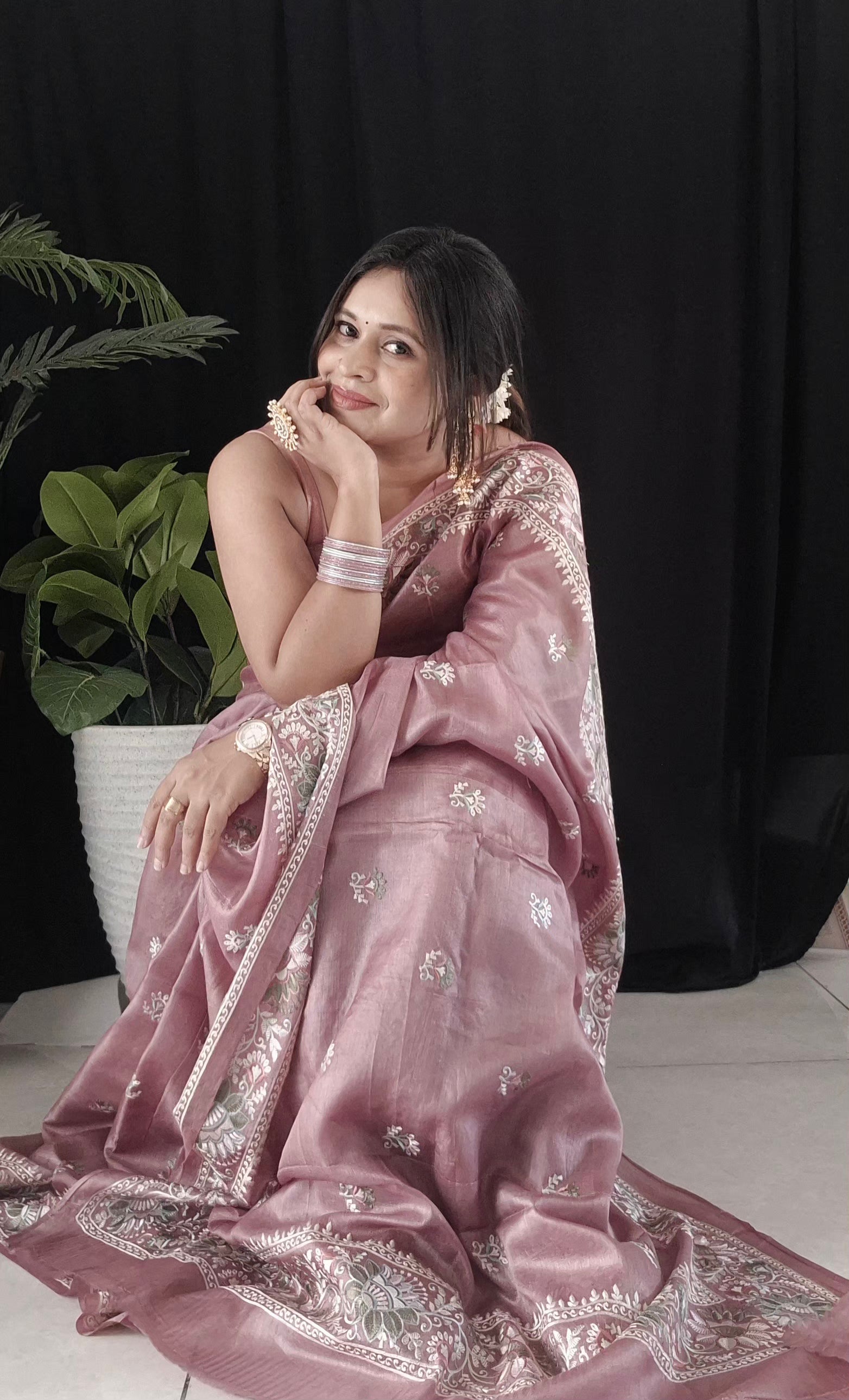 Authentic Dusty Rose Handloom Tusser Silk Saree with Intricate Floral Threadwork | SUTA-SAGA