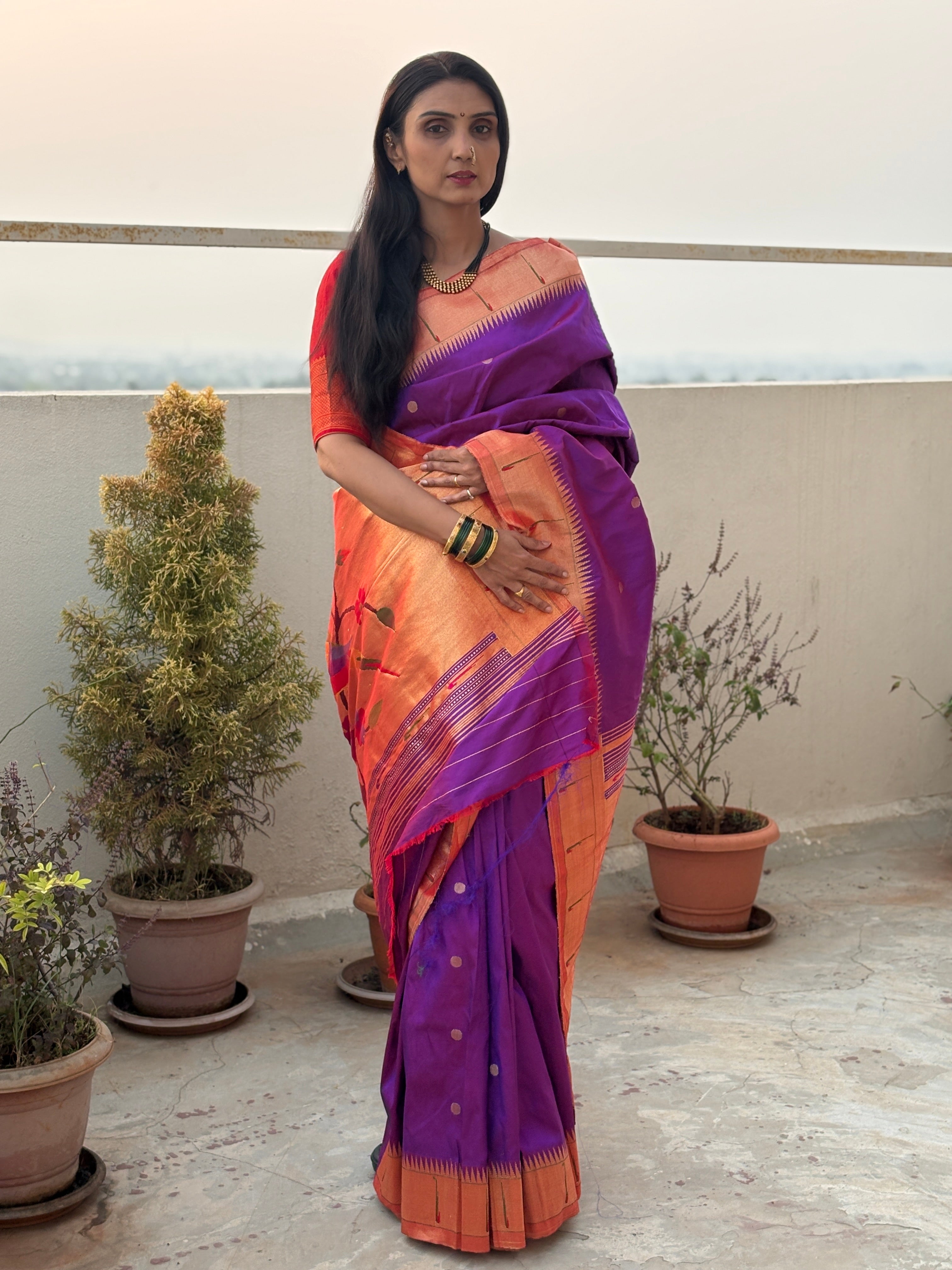 Royal Purple Single munia Silk handloom Paithani | Festive look
