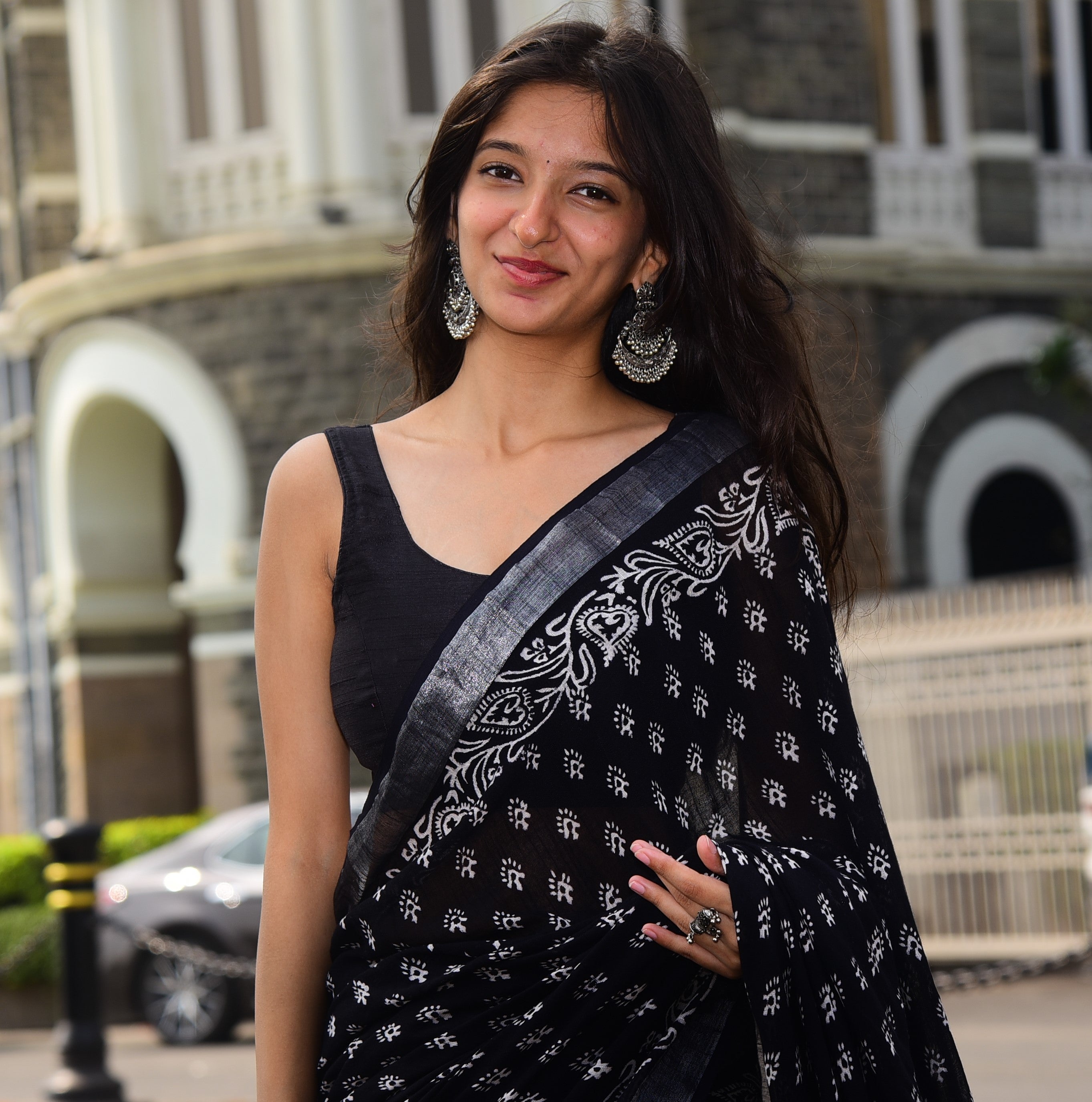 The Midnight Muse: Black & Silver soft Linen Zari Saree