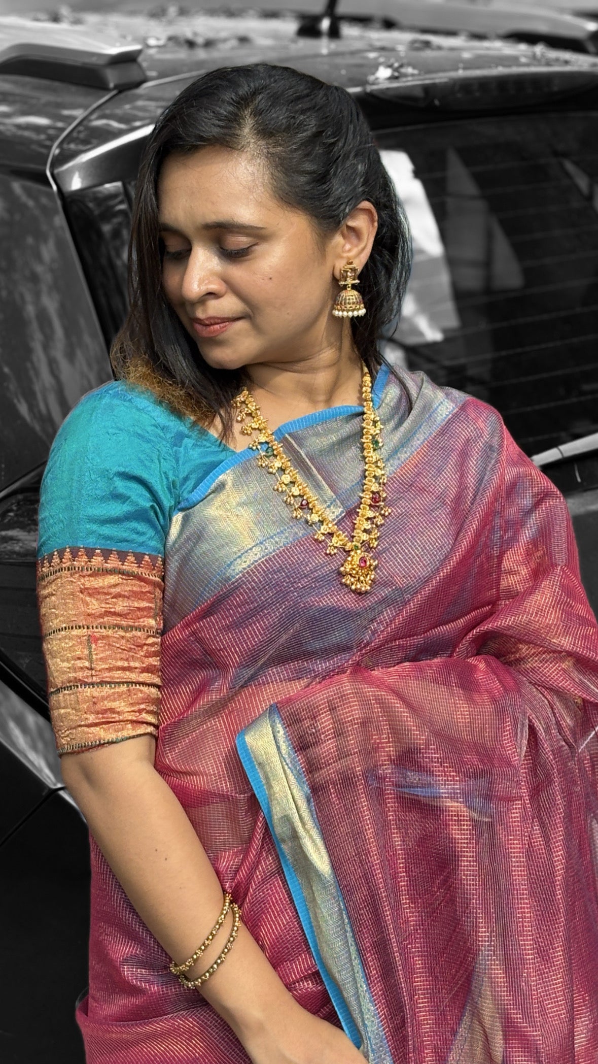 Authentic Deep magenta-pink Handloom Maheshwari Silk Cotton Tissue Saree with Silver Zari Checks | SUTA-SAGA