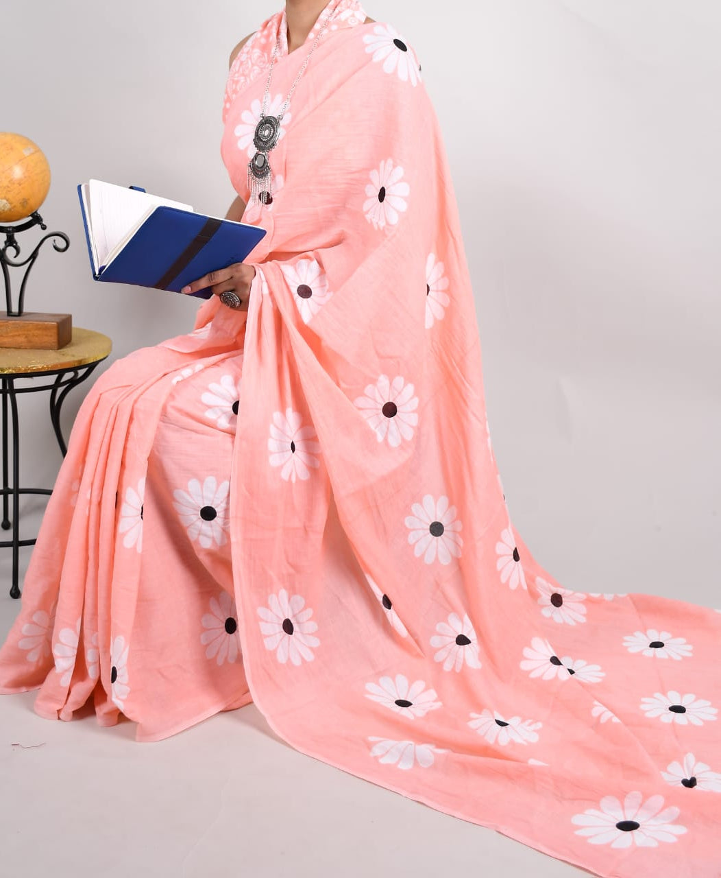 Natural Dyed handblocked printed Mul Cotton Saree | Soft peach & white | SUTA-SAGA